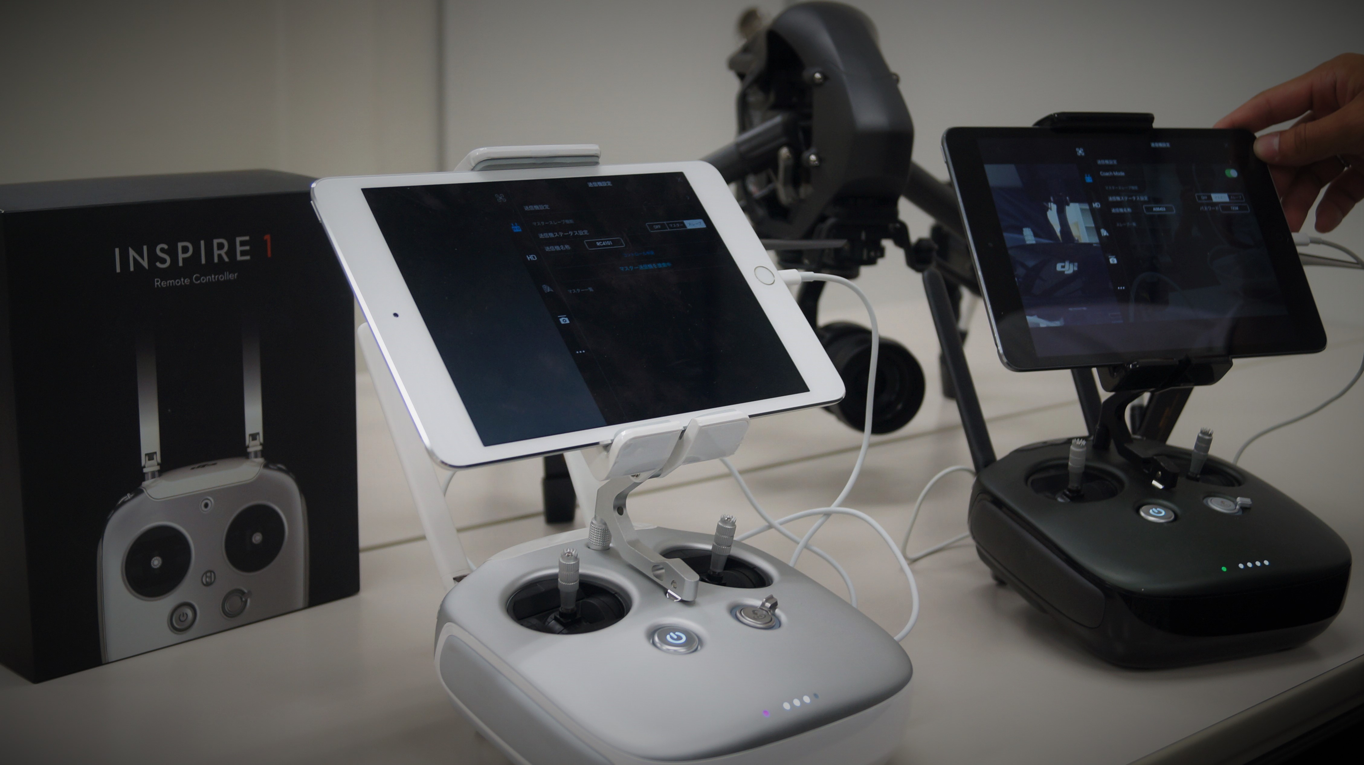 INSPIRE 1 PRO」１オペ仕様を２オペ仕様にする方法。上手く接続 